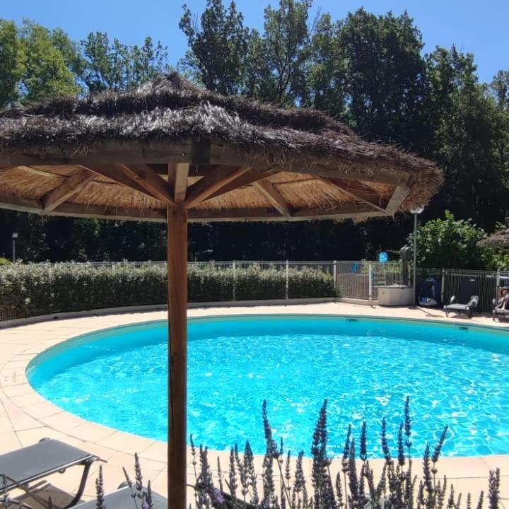 Camping Pres Du Lac De Sainte Croix Bauduen Exterior foto