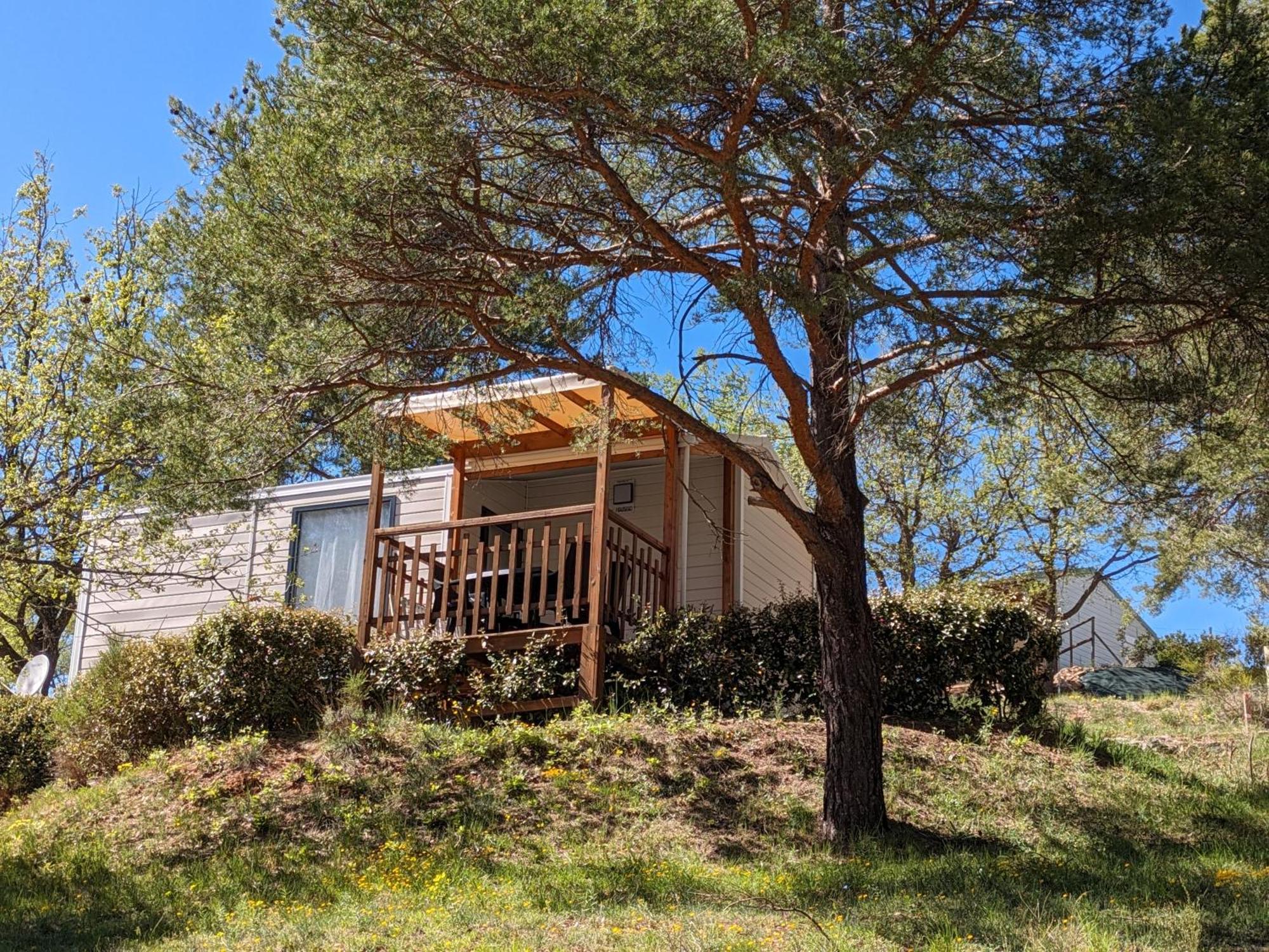 Camping Pres Du Lac De Sainte Croix Bauduen Exterior foto